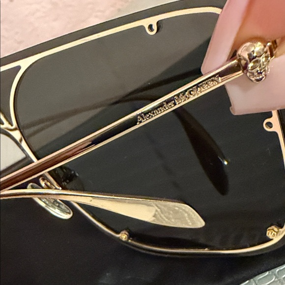 Alexander McQueen 99mm Skull Mask Metal Sunglasses - Picture 6 of 8